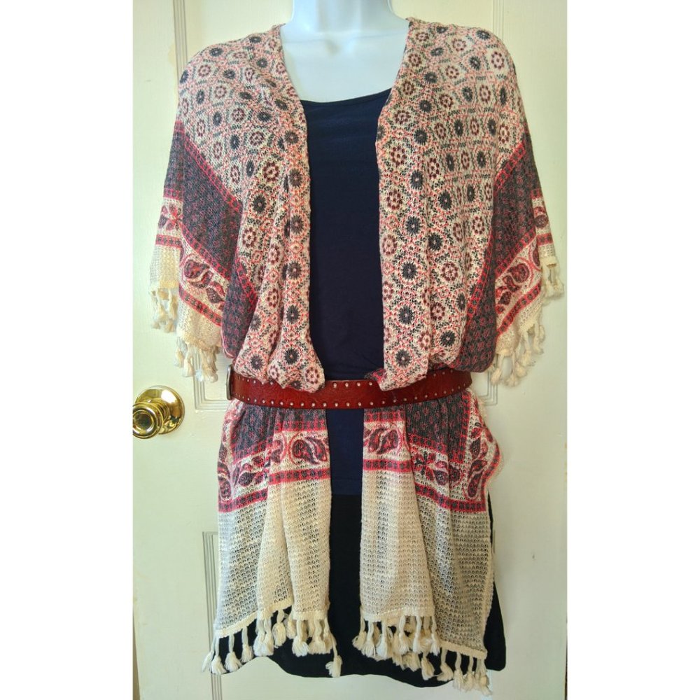 Orange Creek Womens SMALL Boho Gypsy Tassel Shawl w Pink and Gray Paisley Design - Picture 1 of 7